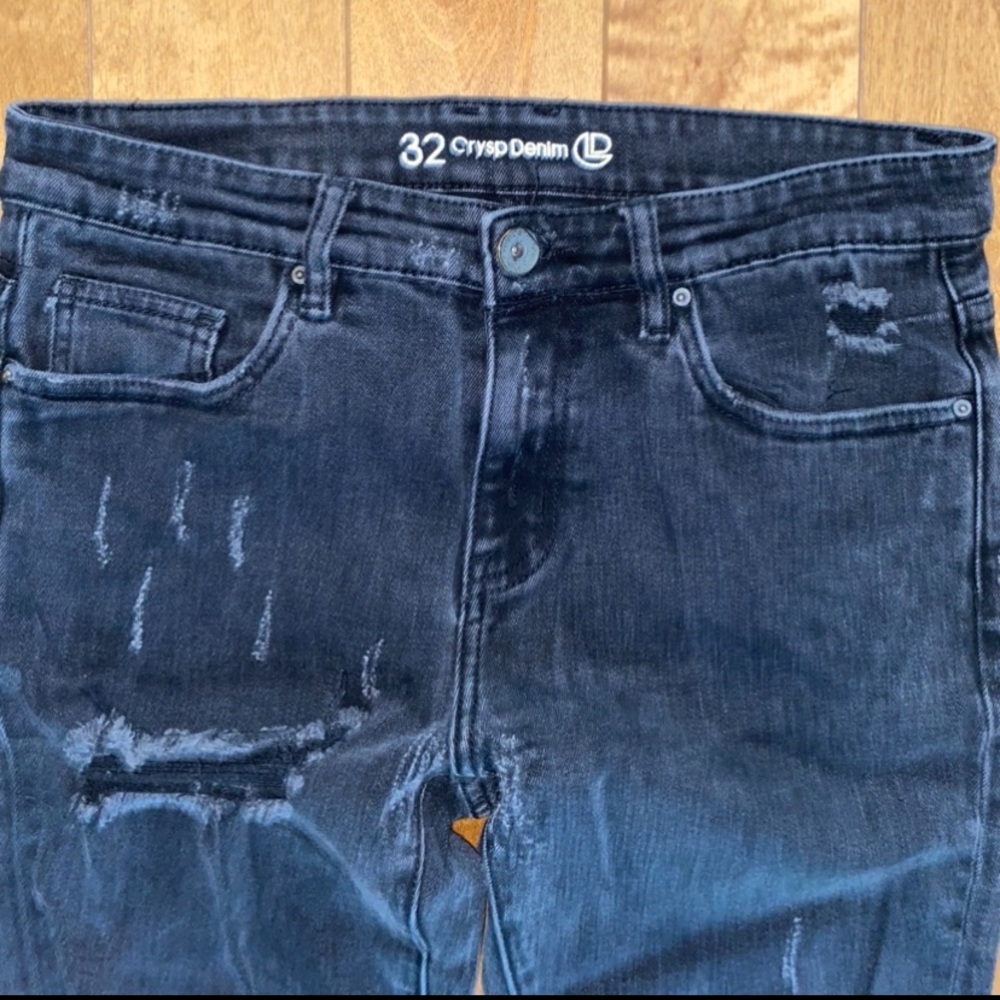 Crysp Denim Skinny Jeans Size 32 x 32 (Great fitting Very Comfortable)